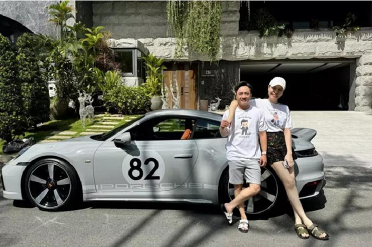 Mỹ nhân Việt bỏ showbiz làm dâu hào môn: Lấy chồng đại gia ai cũng biết mặt, có dàn siêu xe trăm tỷ- Ảnh 9. Mỹ nhân Việt bỏ showbiz làm dâu hào môn: Lấy chồng đại gia ai cũng biết mặt, có dàn siêu xe trăm tỷ- Ảnh 9.