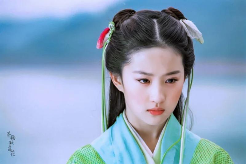 10 tiên nữ đẹp nhất Trung Quốc: Lưu Diệc Phi xếp sau Dương Mịch, hạng 1 nhan sắc khuất phục vạn vật- Ảnh 10.
