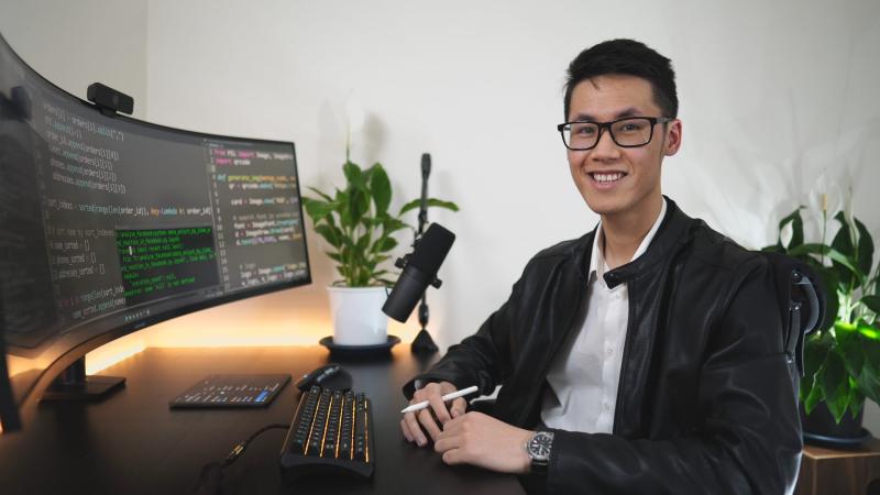 2 lần thi trượt vào Google, chàng trai nhận học bổng Tiến sĩ AI toàn phần năm 21 tuổi, làm việc tại 3 trường Đại học lớn nhất tại Úc - Ảnh 4. 2 lần thi trượt vào Google, chàng trai nhận học bổng Tiến sĩ AI toàn phần năm 21 tuổi, làm việc tại 3 trường Đại học lớn nhất tại Úc - Ảnh 4.