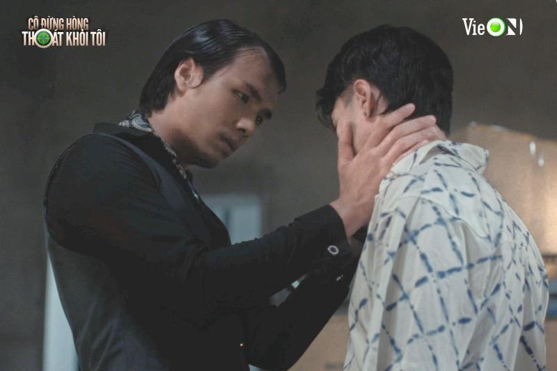 Hai diễn viên nam đóng quá tình, được đồng nghiệp 