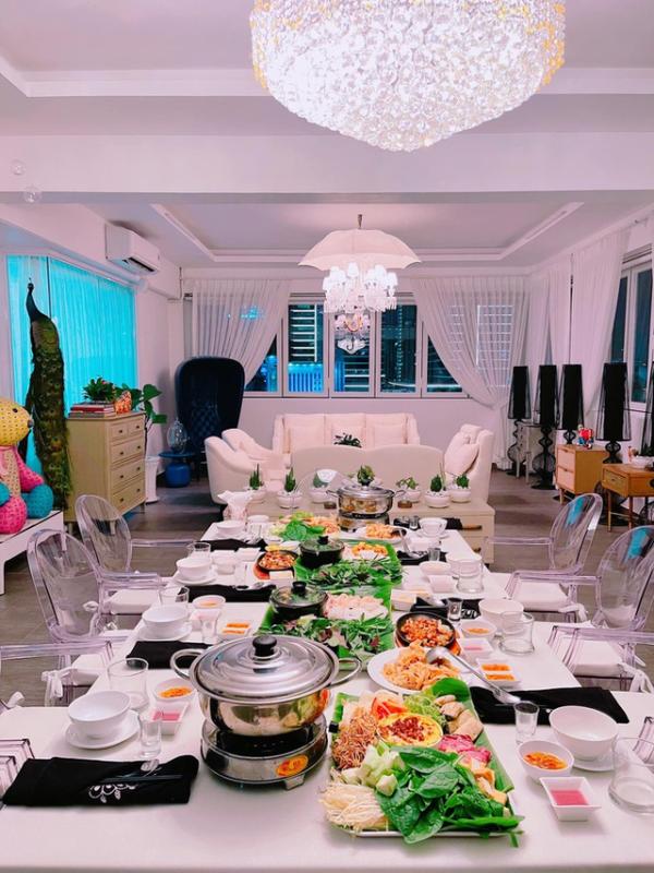 Đập chung cư 25 tầng xây dinh thự: Lý Nhã Kỳ giàu tới mức nào?- Ảnh 3.