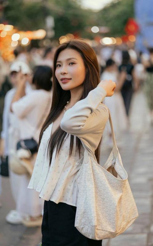 Nữ diễn viên Việt 