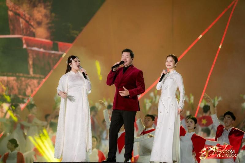 Nam ca sĩ hát mở màn cả 2 Concert Quốc Gia: “Ông hoàng nhạc đỏ” danh xứng với thực, từng nhận cát-xê 40.000 đồng- Ảnh 5.