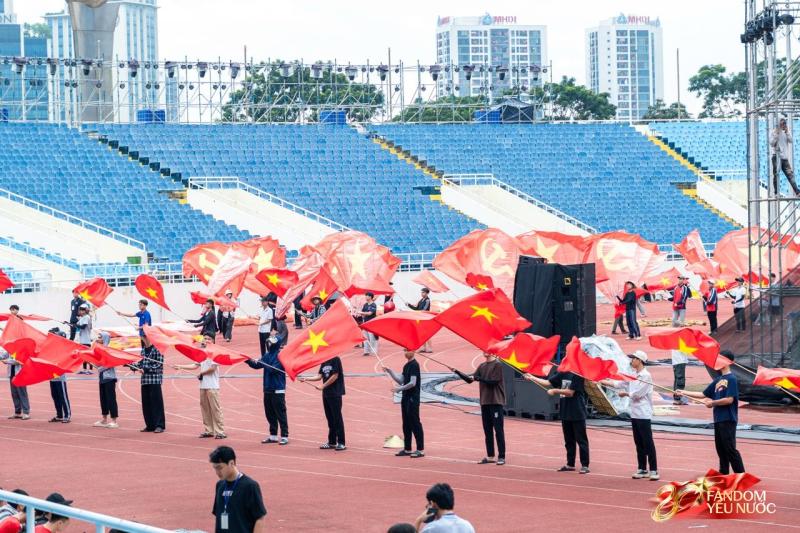 Hé lộ màn đồng diễn 80 nghệ sĩ tại Đại lễ 2/9: 5 ca khúc kéo dài gần 15 phút, quy mô cực kỳ hoành tráng!- Ảnh 12.