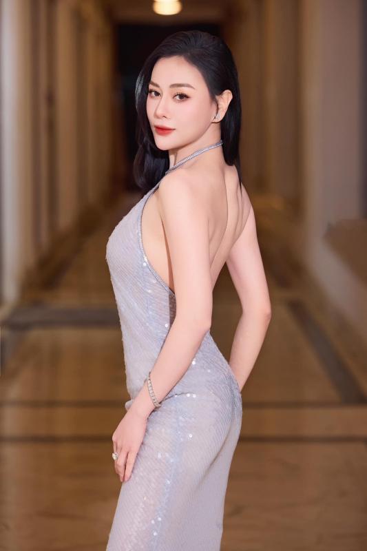 Phương Oanh da trắng phát sáng nhờ chăm dùng 1 loại nước, 1 món ăn bổ nội tiết của người Việt, phụ nữ tiền mãn kinh nên học tập- Ảnh 8.
