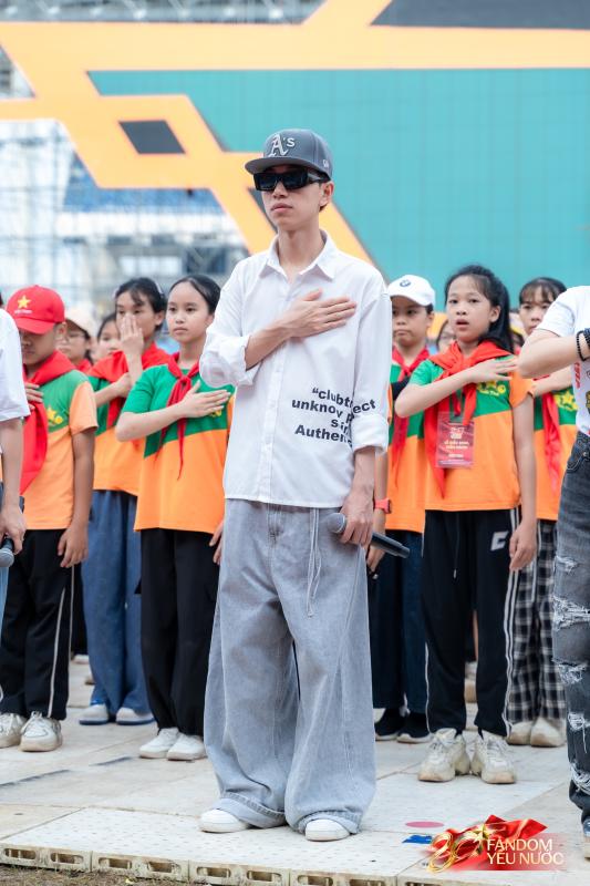 Hé lộ màn đồng diễn 80 nghệ sĩ tại Đại lễ 2/9: 5 ca khúc kéo dài gần 15 phút, quy mô cực kỳ hoành tráng!- Ảnh 4.