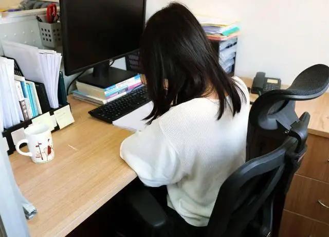 Phụ nữ có 5 đặc điểm này dễ bị ung thư hơn những người khác, hy vọng bạn không có!- Ảnh 6.