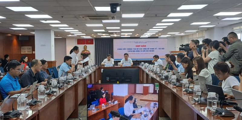 Công an TP.HCM thông tin về nhóm Ngũ Hổ Tướng nghi quảng cáo cờ bạc, cá độ- Ảnh 2.