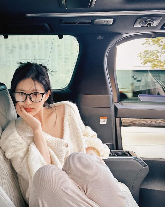 Triệu Lộ Tư cứ như lúc ở Hàn lại xinh- Ảnh 7.