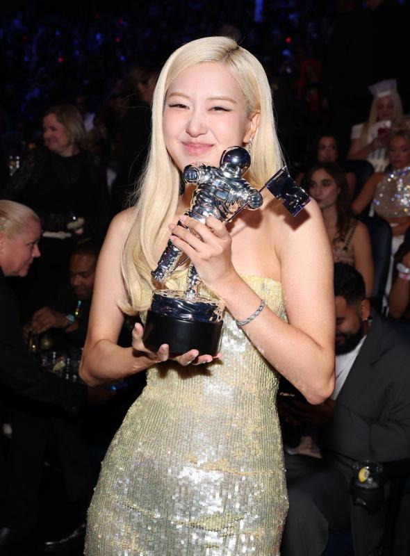 Rosé (BLACKPINK) tham vọng ghi dấu tại Grammy- Ảnh 4.