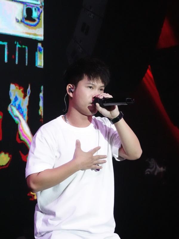 Quán quân Rap Việt bỏ showbiz để lấy vợ sinh con, nay trở lại cho cả làng rap biết thế nào là “trình”- Ảnh 6.