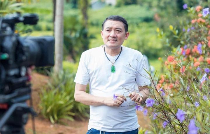 Danh hài từng đi gánh gạch, giờ cát xê trăm triệu/ngày nhờ "Gặp nhau cuối tuần"- Ảnh 4.