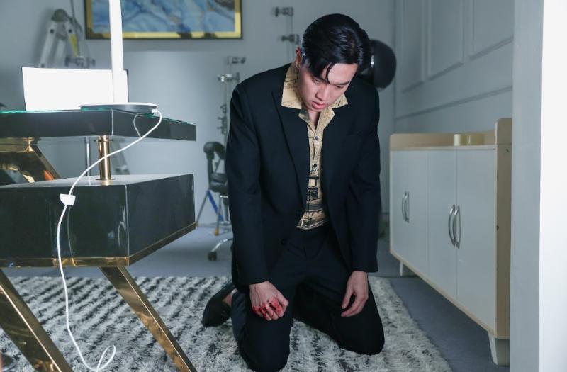 Phim Việt chưa chiếu đã thấy drama ngập trời: 2 mỹ nhân cãi nhau căng đét, đoán xem ai giành phần thắng- Ảnh 4.
