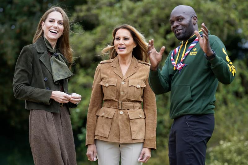 Vương phi Kate “cao tay”: Outfit xuất hiện cùng Melania Trump giấu bí mật về một sự kiện Hoàng gia- Ảnh 2.