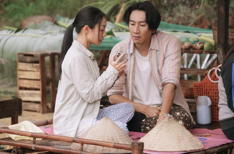 Lộ clip sao hạng A Hàn Quốc mê mẩn mỹ nhân Việt, vượt 3500km để chinh phục crush- Ảnh 3.