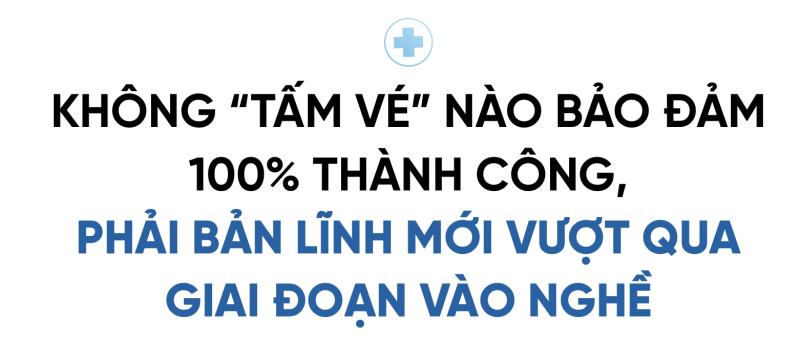 Tiến sĩ kể "sướng" chuyện học nội trú, tiết lộ: "Ít bác sĩ sống với nghề mà không xoay sở, nhưng bệnh nhân không có tiền tôi vẫn chữa với phí 200.000 đồng/tháng"- Ảnh 3.