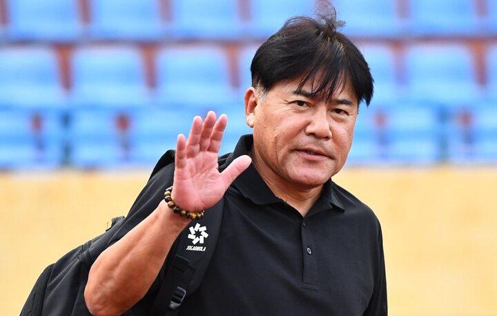 Hé lộ HLV đầu tiên mất việc tại V.League 2025-2026- Ảnh 1.