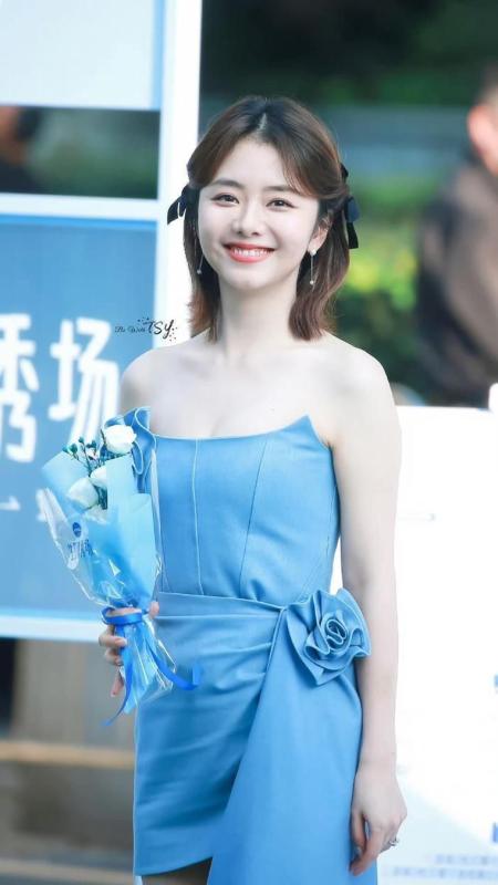 Thêm 1 nữ diễn viên ép cân, thân hình mỏng dính đáng báo động- Ảnh 9.