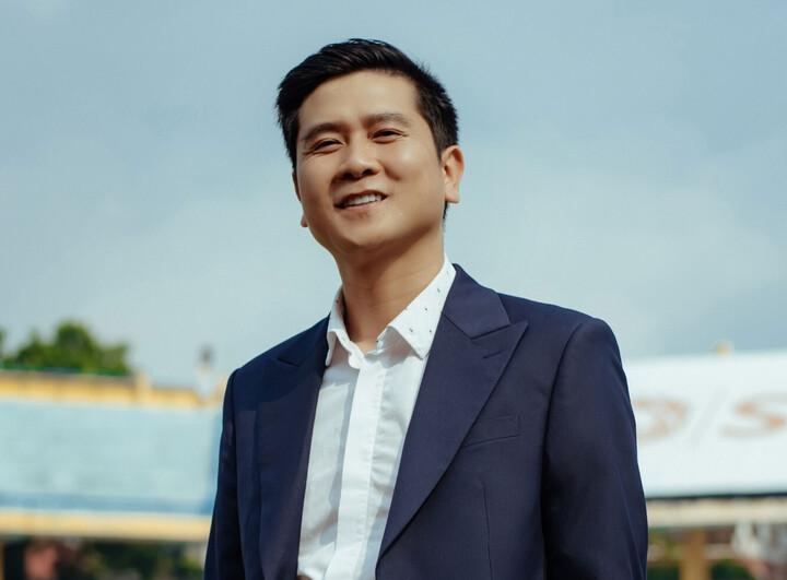Người đứng sau bản hit giúp Đức Phúc chiến thắng cuộc thi âm nhạc ở Nga- Ảnh 2.
