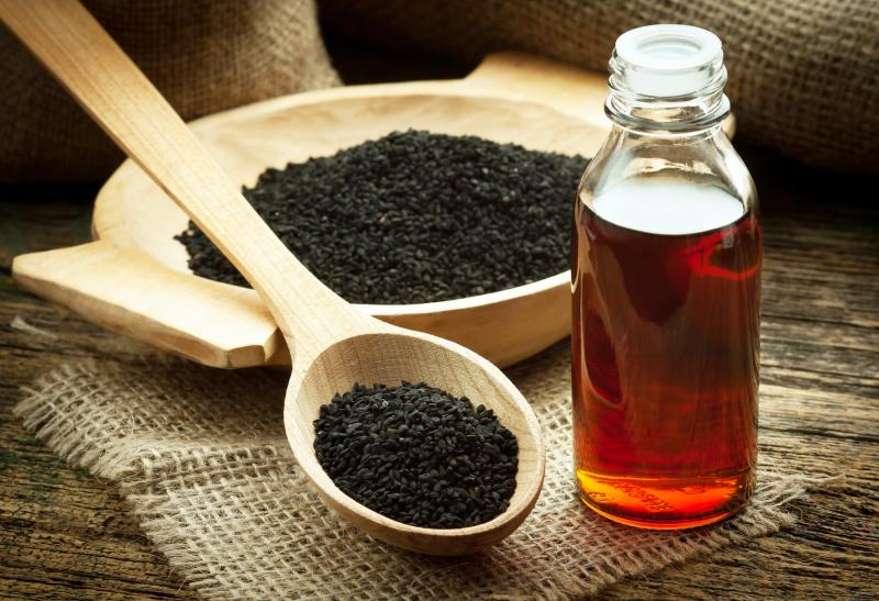 Người phụ nữ U50 chăm ăn loại hạt này mỗi sáng, không ngờ giữ được mái tóc đen, miệng sạch, da căng như hồi 30- Ảnh 1.