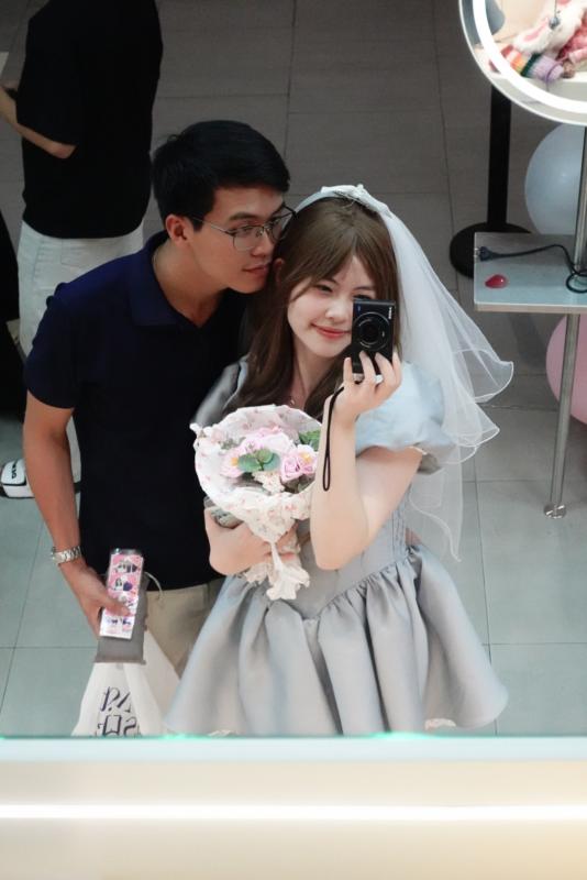 “Phấn đấu mỗi nhà có 1 bác sĩ”: Chàng trai lần đầu ra mắt, chưa kịp rót nước đã xin... xem đơn thuốc!- Ảnh 1.