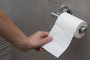 3 việc nữ giới đừng vội làm sau khi "thân mật", tưởng sạch và tốt nhưng đang hủy hoại tử cung!