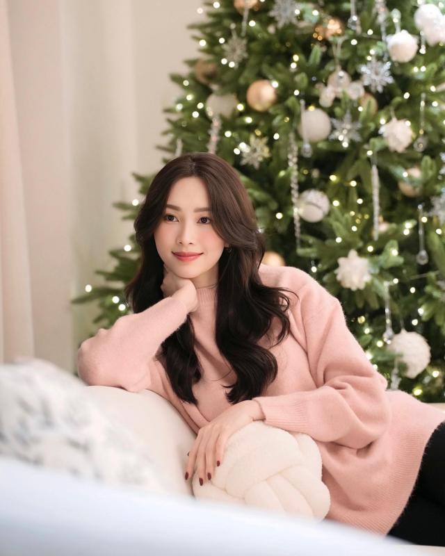 Phong cách thời trang mỗi người một vẻ của 4 nàng dâu hào môn nổi tiếng nhất- Ảnh 10.