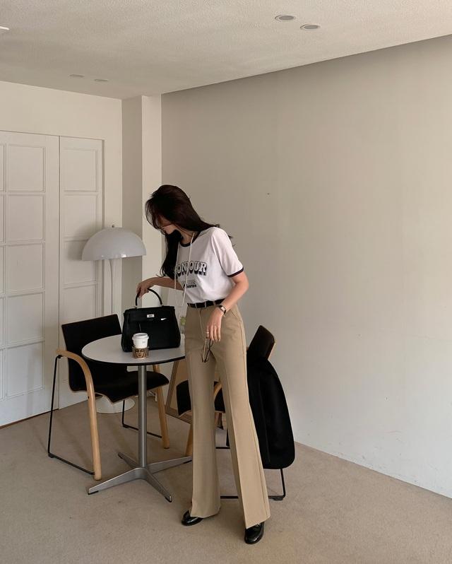 10 cách mặc quần màu be - item đang hot hơn cả quần trắng, ai thích style tối giản càng nên ghim- Ảnh 10.