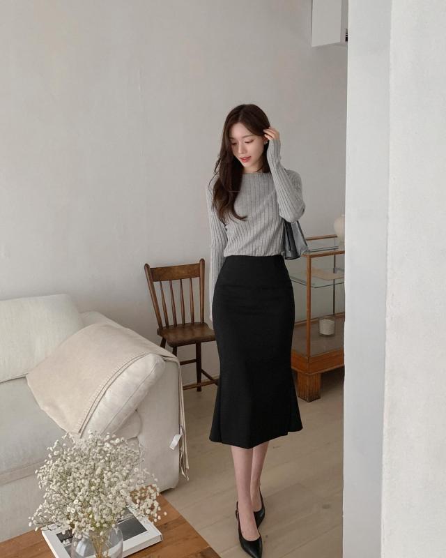 Chăm diện 4 item ôm dáng này, bạn sẽ được khen sành điệu hơn nhiều so với khi mặc đồ rộng- Ảnh 5.