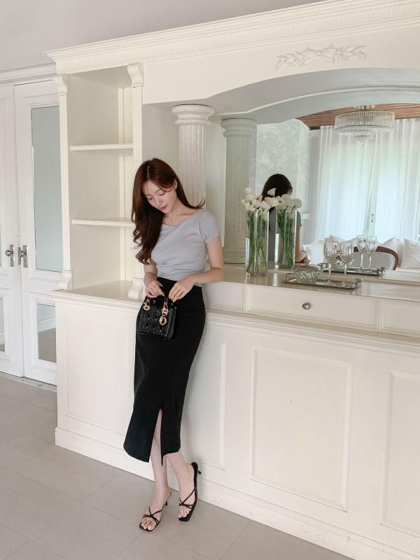 Mặc chân váy 5 ngày 1 tuần, tôi tìm ra 4 kiểu tôn dáng đỉnh nhất dù người cao hay thấp cũng nên có- Ảnh 5.