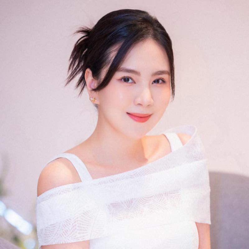 2 tuần sau sinh đã giảm 8kg, 6 tháng sau mẹ bỉm Mai Ngọc "về dáng" thon gọn như thời son rỗi, nhờ kiên trì tập bộ môn này- Ảnh 1.