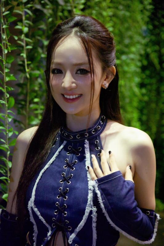 Bạn gái kín tiếng của Liên Bỉnh Phát: Cựu thành viên Mắt Ngọc, gợi cảm như Triệu Lệ Dĩnh- Ảnh 4.