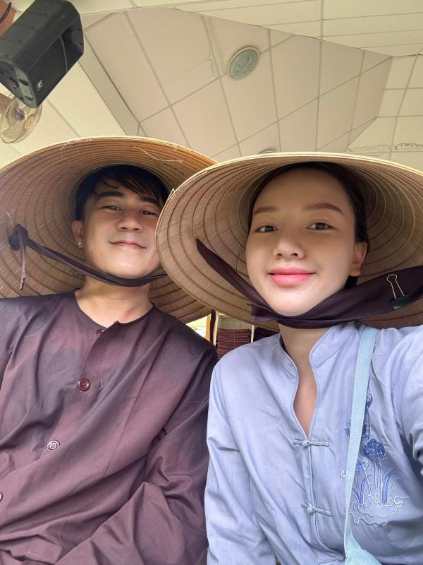 Mỹ nhân bạn thân Hà Tăng vừa thông báo được bạn trai Việt kiều cầu hôn đã vội đi trốn- Ảnh 3.