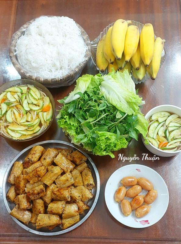 "Em gái nhà người ta" trổ tài nấu cơm cữ cho chị, hội bỉm sữa nhìn chỉ biết ước: "Đẻ thêm mấy đứa cũng được"- Ảnh 10.