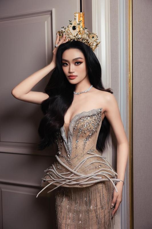Miss Grand Yến Nhi hết bị chê, còn được so sánh với Thuỳ Tiên- Ảnh 5.