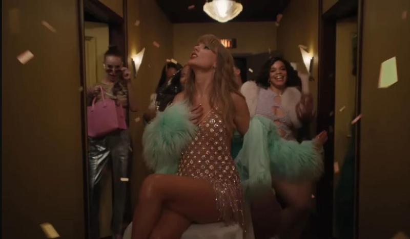 Taylor Swift ám chỉ đồng nghiệp là thú cưng trong MV mới, thẳng tính hay quá hẹp hòi?- Ảnh 6.