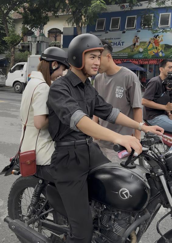 Vừa ly hôn chồng trong Gió Ngang Khoảng Trời Xanh, Quỳnh Kool có ngay trai trẻ ân cần chăm sóc, lại còn là mỹ nam đẹp cực phẩm- Ảnh 12.
