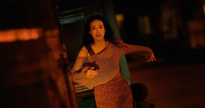 Ngắm nữ thần 18+ mà tưởng bị bỏ bùa mê: Đẹp tới tạo hoá còn ghen tị, nhìn body không ai đoán nổi tuổi thật- Ảnh 2.