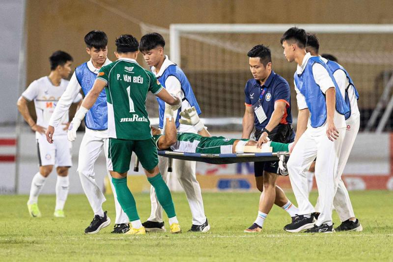 Bùi Tiến Dũng chấn thương nặng- Ảnh 3.