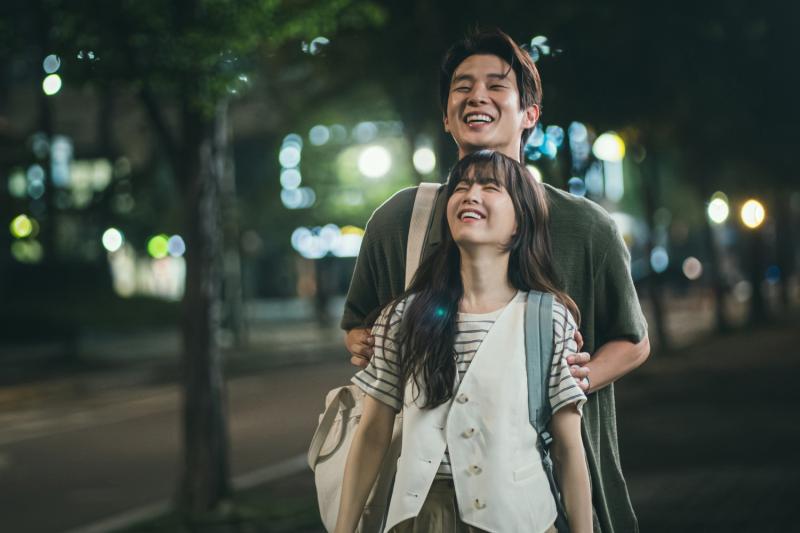 Không biết ăn gì mà mỹ nhân này cứ trẻ mãi thế: Đây là 18 tuổi chứ 35 nỗi gì, soi cả ngày không thấy nếp nhăn- Ảnh 10.