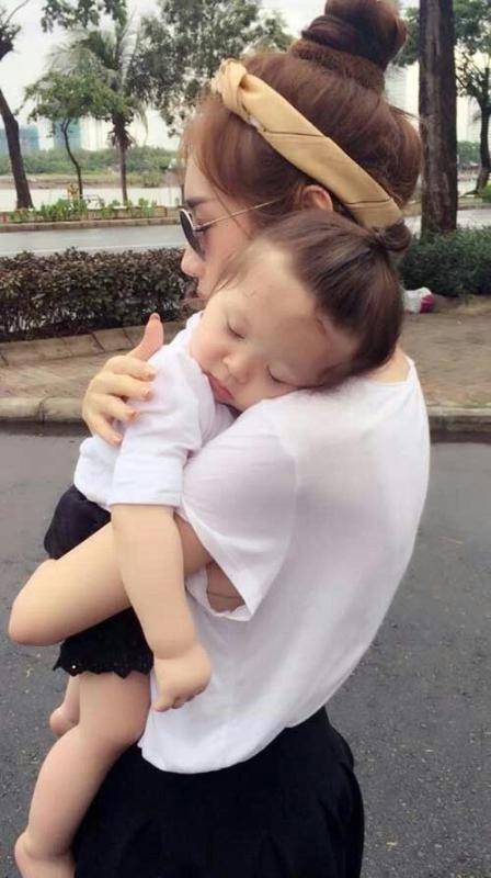 5 tài sản vô giá mẹ để lại cho con thông qua CÁI ÔM mà chính mẹ cũng không ngờ đến- Ảnh 5.