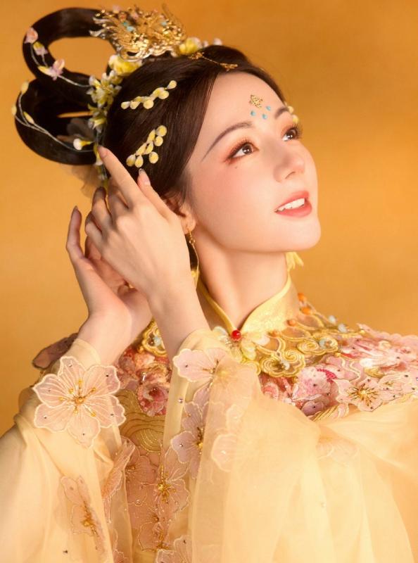 Ngàn vạn mỹ nhân đều thua chị Hằng đẹp nhất Trung Thu 2025: Tiên khí đầy người ngắm mà mê, không phân biệt nổi thật hay mơ- Ảnh 4. Ngàn vạn mỹ nhân đều thua chị Hằng đẹp nhất Trung Thu 2025: Tiên khí đầy người ngắm mà mê, không phân biệt nổi thật hay mơ- Ảnh 4.