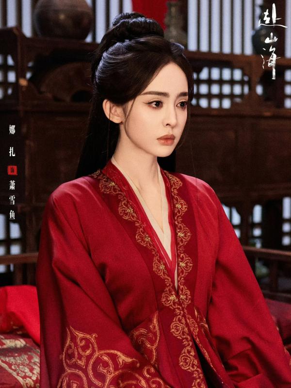Ai đứng cùng mỹ nhân này cũng thành tàng hình hết: Đẹp nhất trần đời hiếm người bì nổi, 360 độ góc nào cũng phong thần- Ảnh 10.