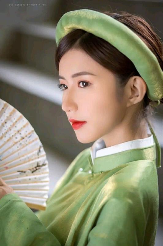 Cả MXH phẫn nộ: Đồ truyền thống bị nhóm người trẻ biến tấu quá phản cảm!- Ảnh 6.
