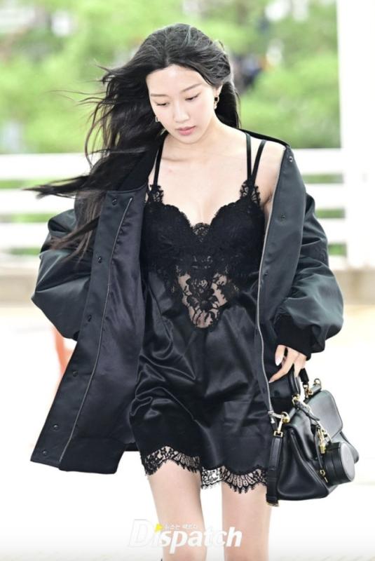 Hot trend được Rosé và Jennie lăng xê rất “nguy hiểm”- Ảnh 20.