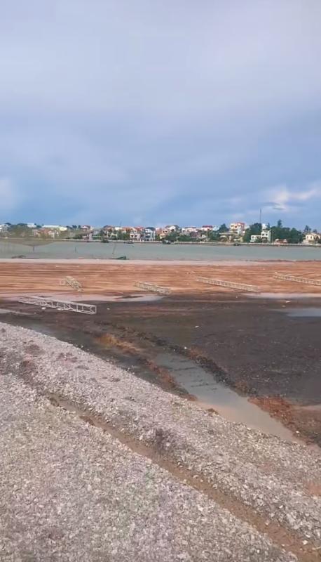 Hôn lễ Đỗ Hà - thiếu gia tập đoàn Sơn Hải ở Quảng Trị: Nhà trai dựng rạp to như sân vận động!- Ảnh 2.