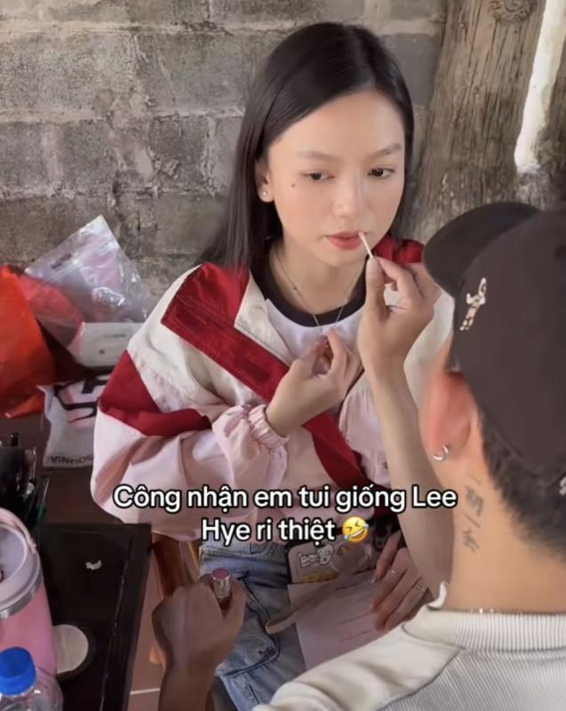 Nữ chính Mưa Đỏ bỗng thành "bản sao" Hyeri, đến chị ruột cũng phải thừa nhận- Ảnh 6.