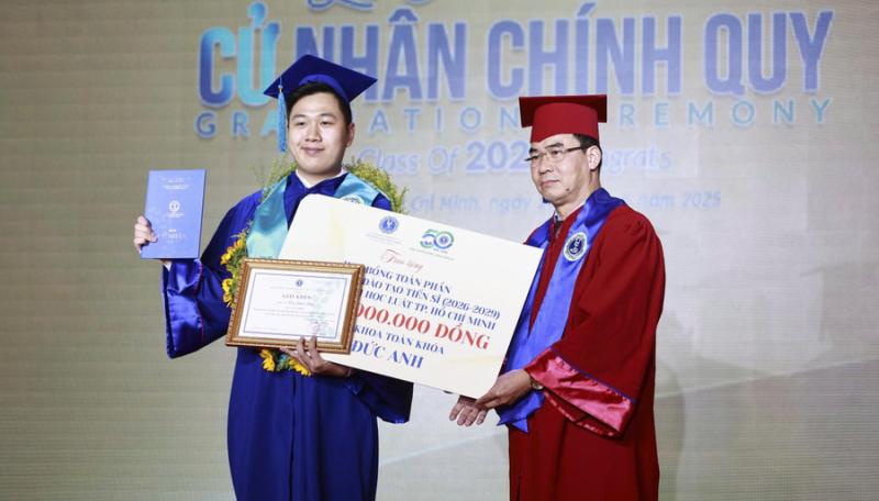 Bốn năm, một lời hứa, một kỳ tích- Ảnh 2.