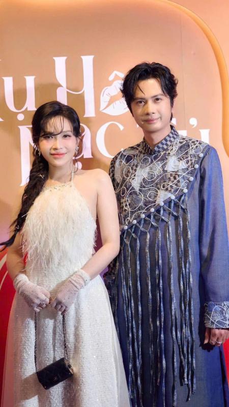 Khả Như - Huỳnh Phương bí mật có con, bồng bế công khai ở sự kiện?- Ảnh 5.