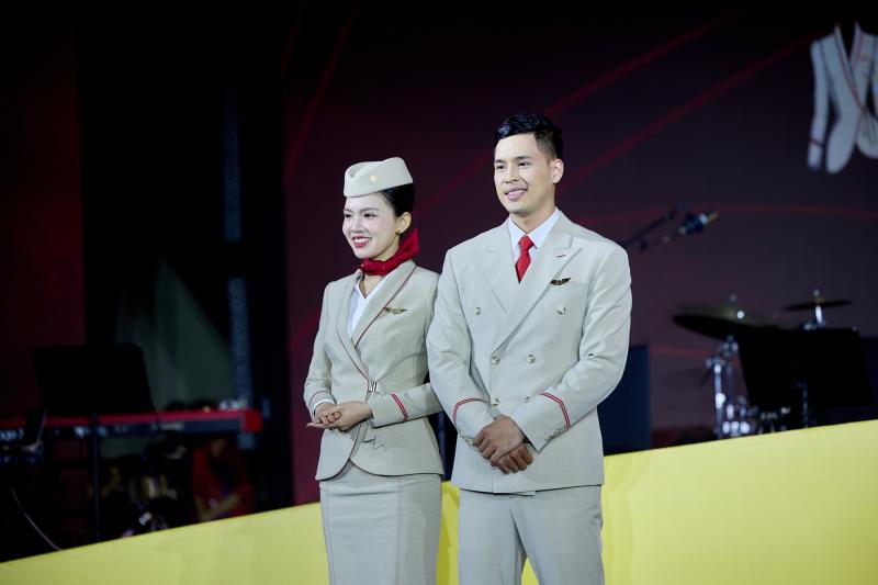 Hãng hàng không mới của Việt Nam ra mắt đồng phục cho tiếp viên, dân tình khen nức nở- Ảnh 3.